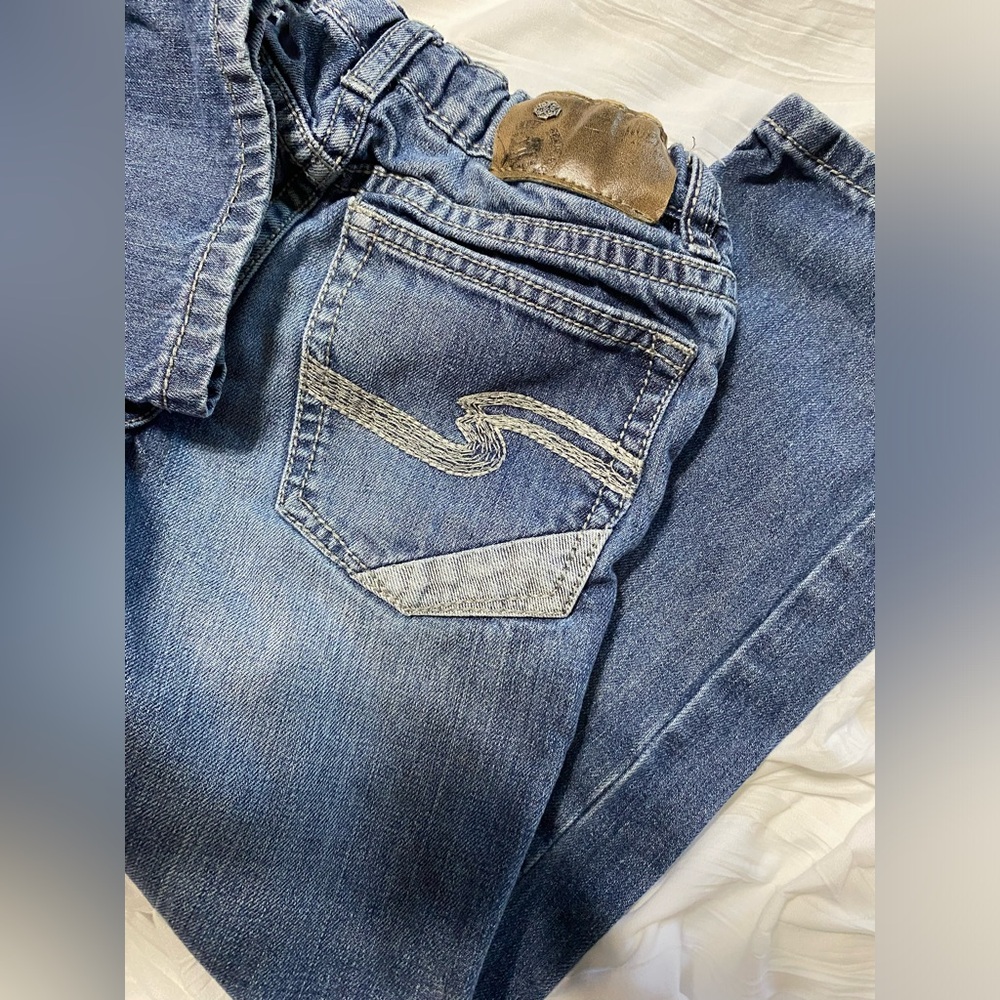 Boys jeans. Kid size 6. Silver brand.